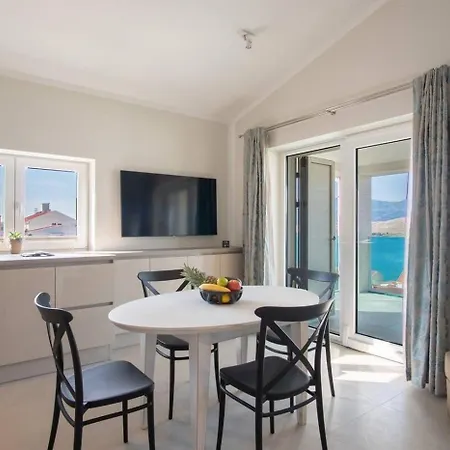 With Swimming Pool Pag - 21393 Pag Town